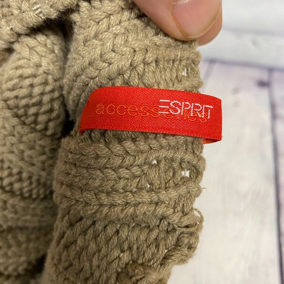 Esprit Accessories Women Beanie with Visor Brown Knit Hat Cap Toque Bill Ladies - Picture 6 of 7